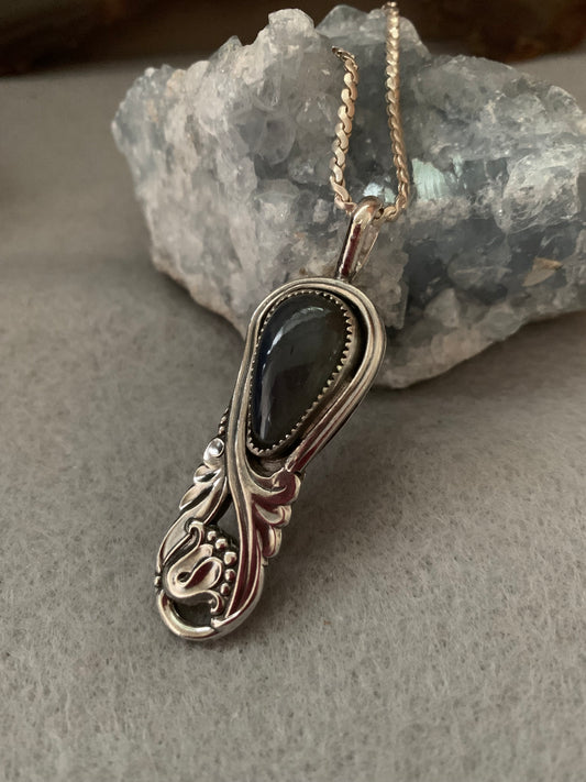 Hand Made Sterling Silver Labradorite Pendant