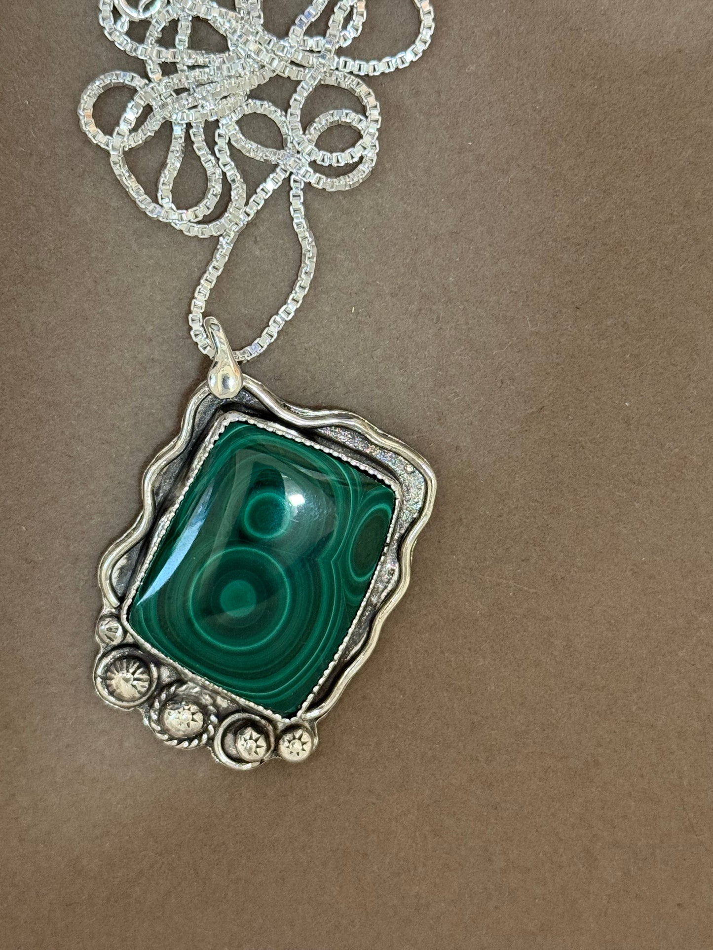 Handmade Sterling Silver Bulls Eye Malachite Pendant Necklace