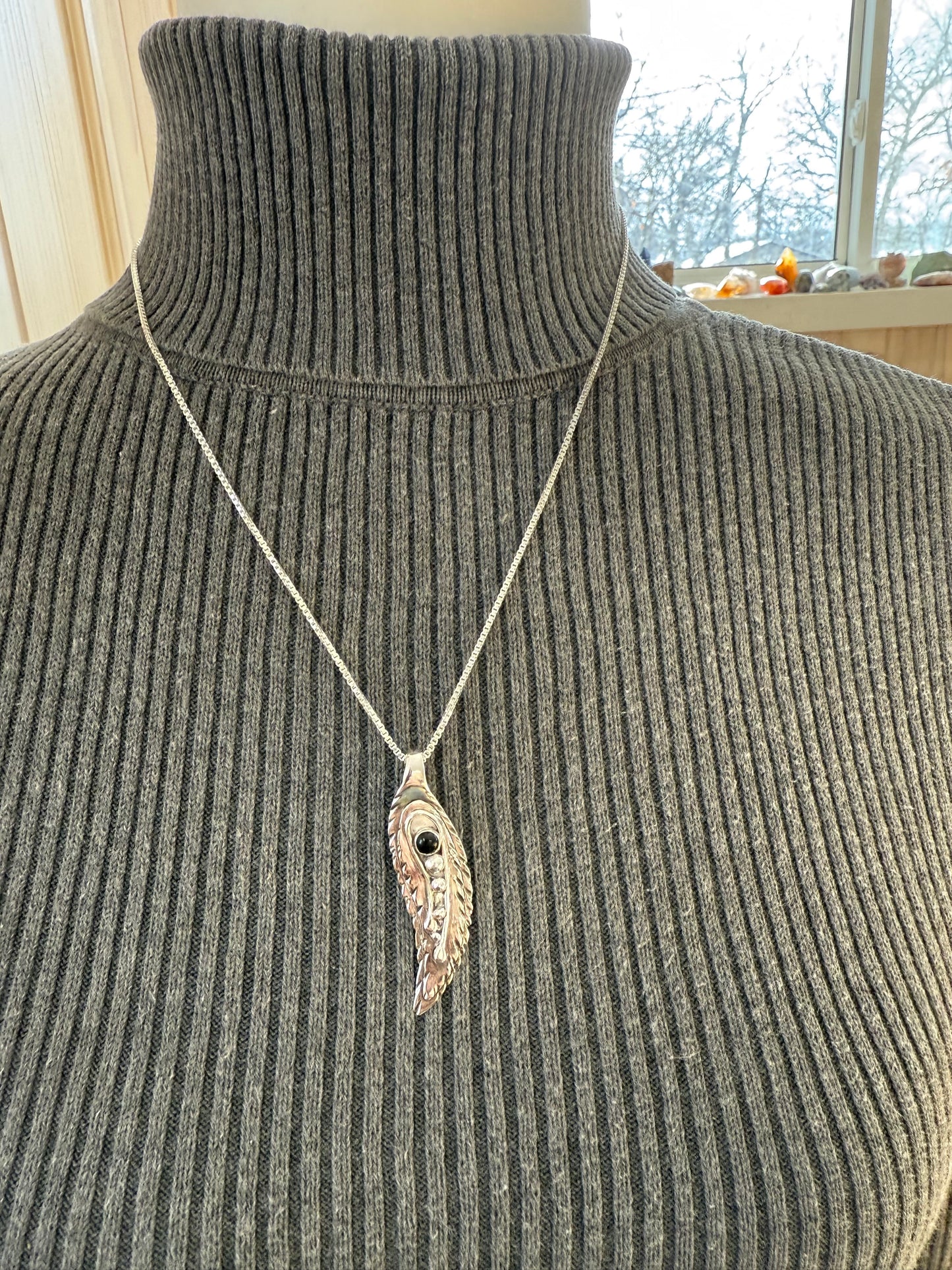 Handmade Sterling Silver Multi Layered Leaf Pendant Necklce with Onyx